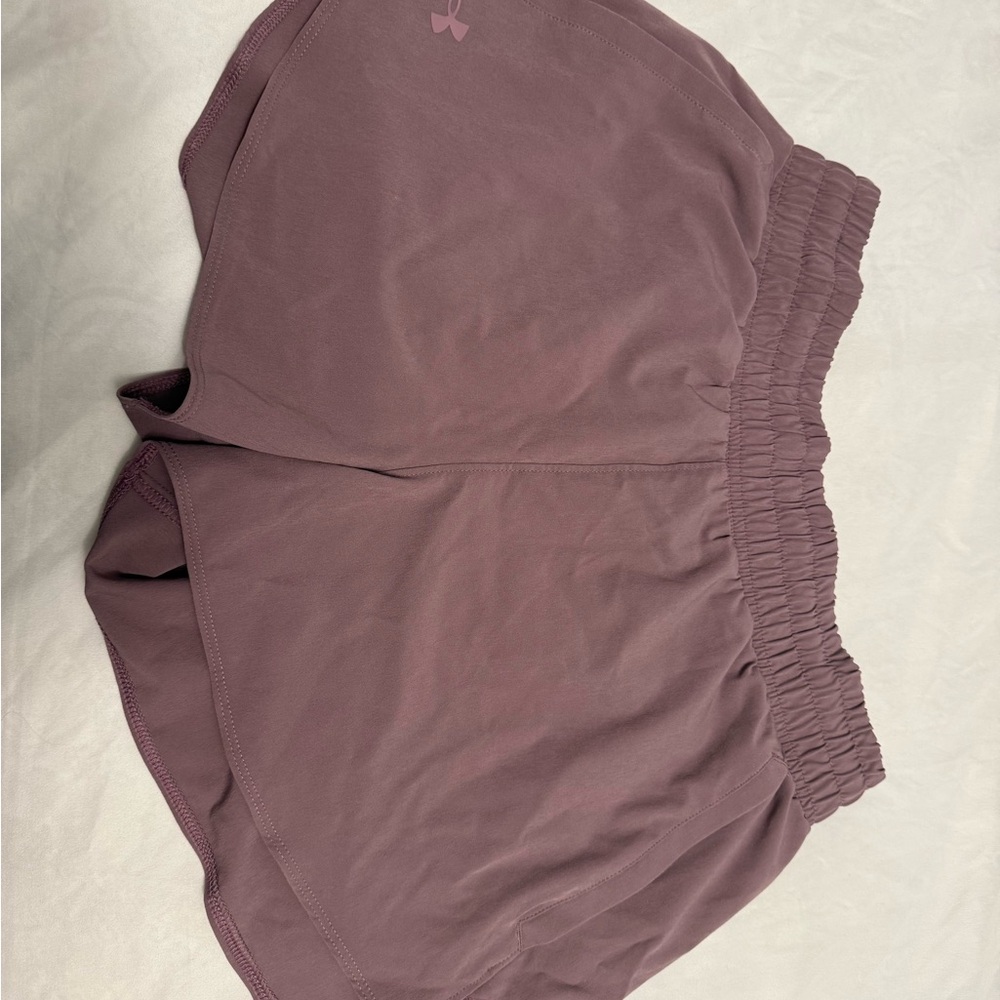 Under Armour Women's Flex Woven 3 inch Athletic Shorts